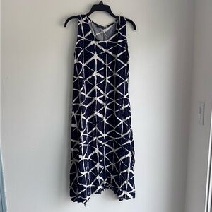Made in Italy Cotton Geometric Shift Dress | Navy & White Minimalist